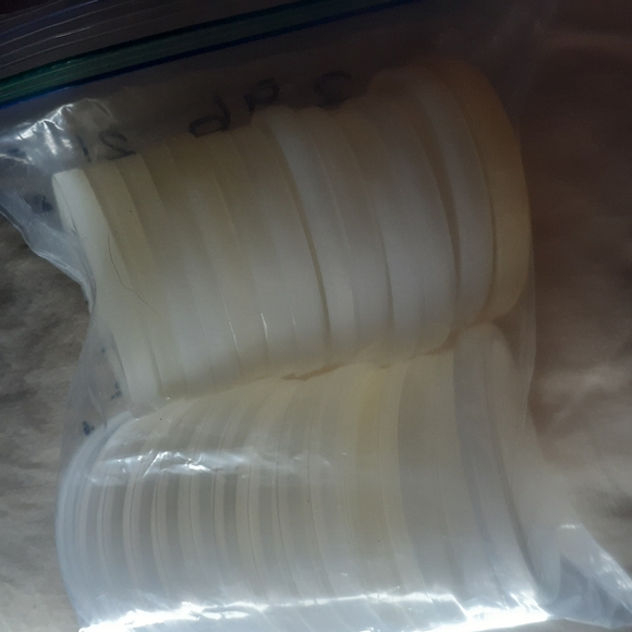 Vtg {4} Tupperware Tumbler Seal Lids 296 *Set of 4* *4 Pack* - Picture 9 of 16